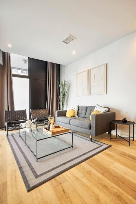 Ferienwohnung Gran Via Style Madrid Exterior foto